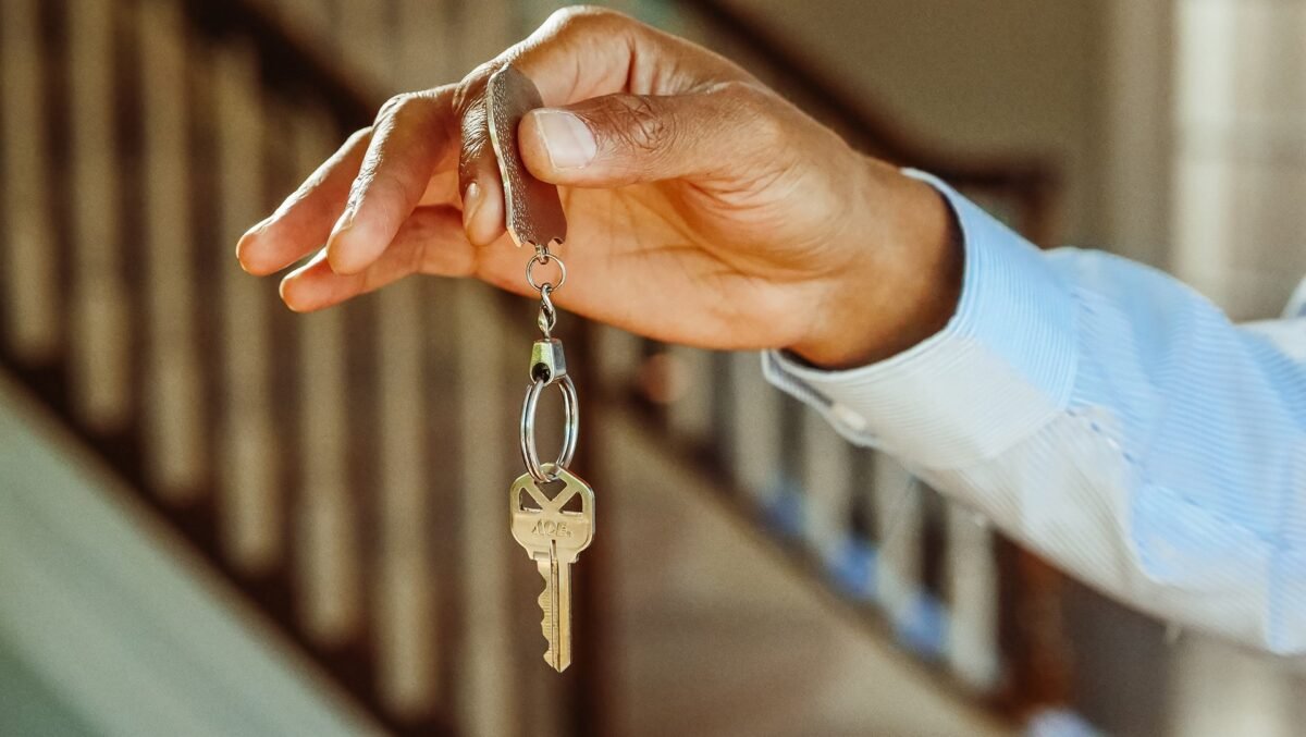Avoid Capital Gains Tax on Buy-To-Let Property
